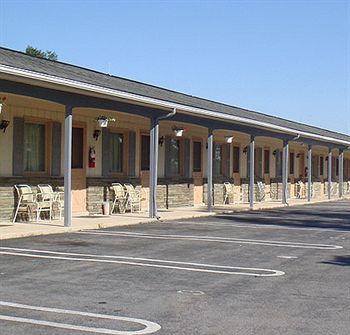 Travelodge By Wyndham Strasburg/Lancaster Amish Country Eksteriør bilde